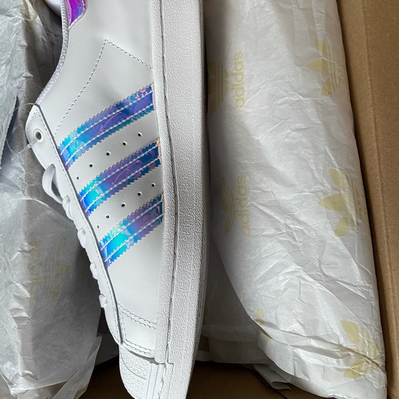 Superstar J 'White Iridescent - Picture 2 of 5